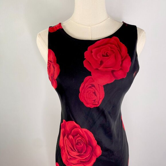 Jessica - Red Rose Print Black Mini Dress - Picture 4 of 9